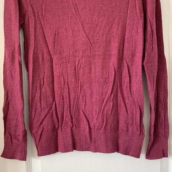 NWT LOFT V-Neck Button Front Long Sleeves Fuchsia Knit Cardigan Sweater Size SP - Picture 12 of 16